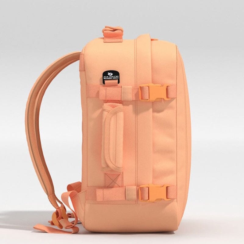 cabin-zero-rugzak-229bjv-1.jpg CabinZero Classic Mini 28L Ultra Light Cabin Bag Sunny Day – Engbers Bags, Travel & More - Afbeelding 1