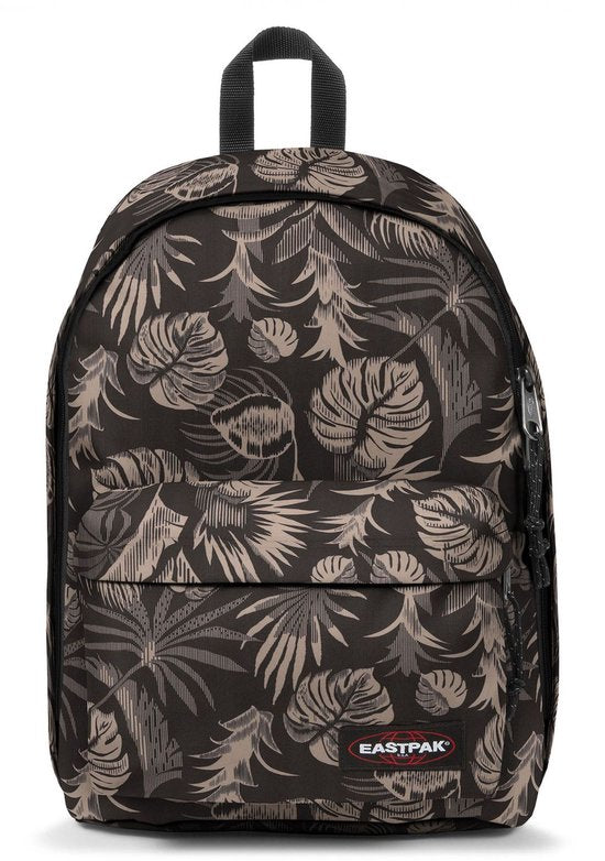 eastpak-rugzak-27-liter-313xke-1.jpg Eastpak Out of Office Rugzak Kopen? – ByMetz - Afbeelding 1