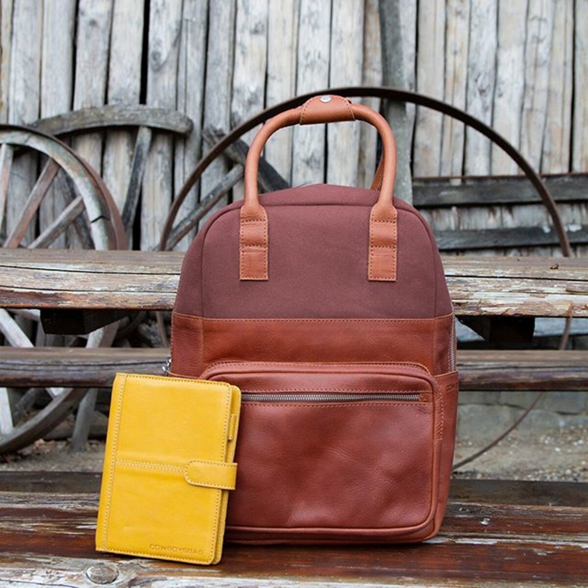 hippe-rugzak-118gsi-1.jpg Back to work met deze trendy rugzakken! | Het Parool - Afbeelding 1