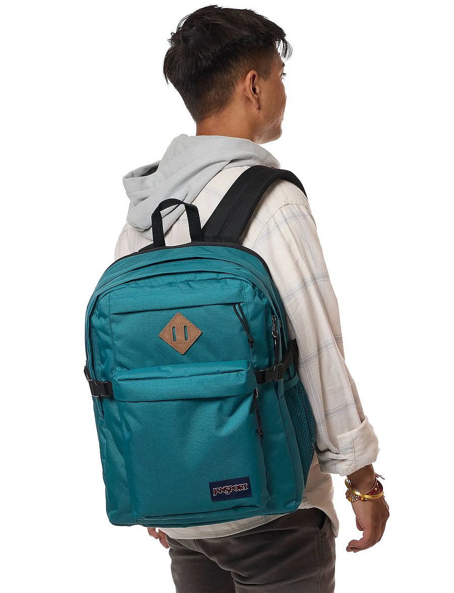 jansport-rugzak-887oro-1.jpg JanSport Main Campus Emerald Pool (JANEK0A5BDS) Casual rugzakken Boozt.com - Afbeelding 1
