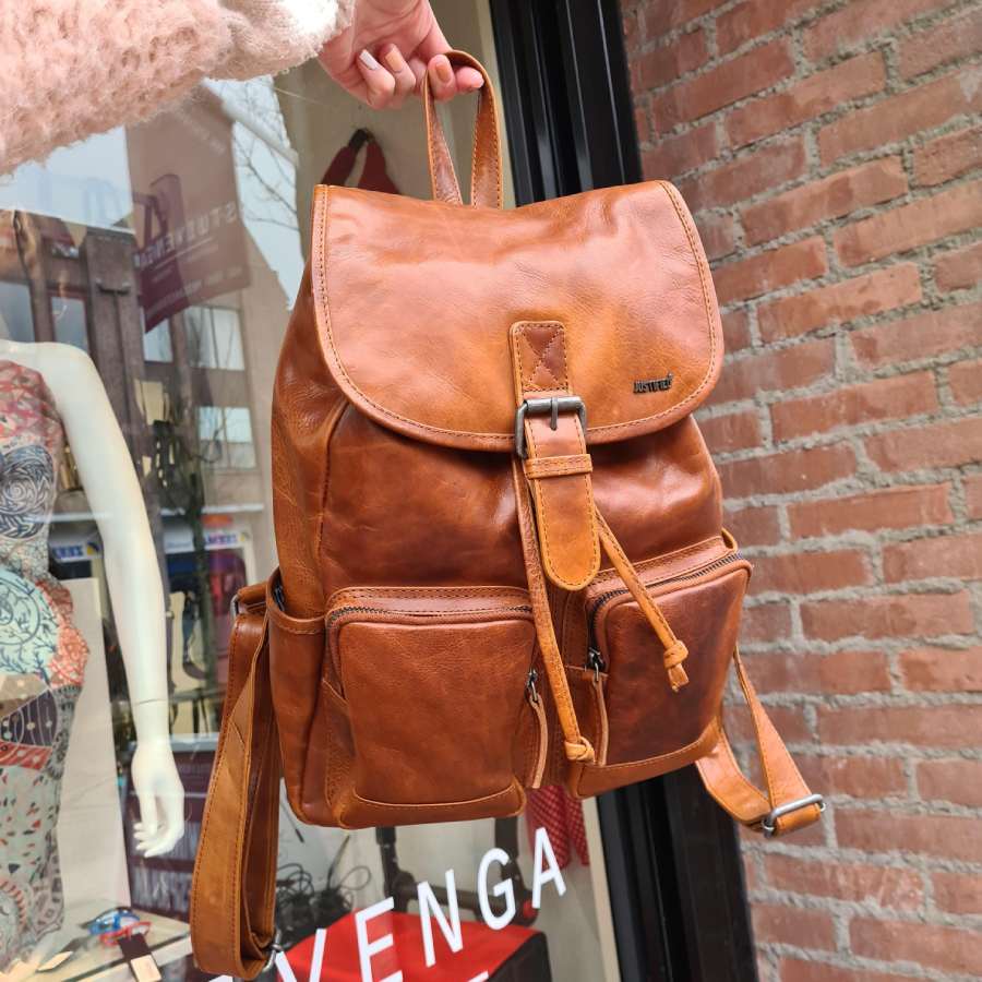 rugzak-leer-dames-976amw-1.jpg Leren rugzak cognac met voorvakken en trekkoord - Afbeelding 1