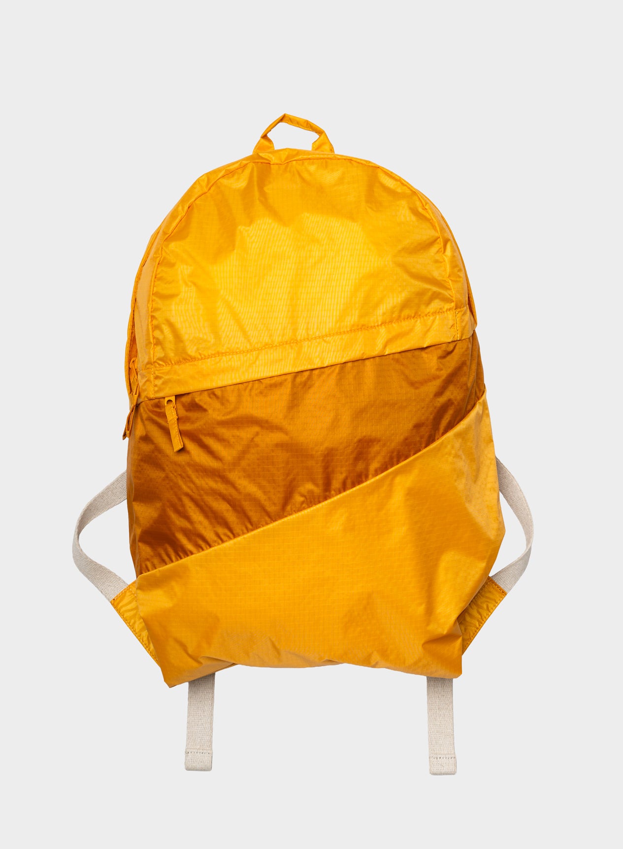 susan-bijl-rugzak-200qmn-1.jpg The New Foldable Backpack – SUSAN BIJL - Afbeelding 1